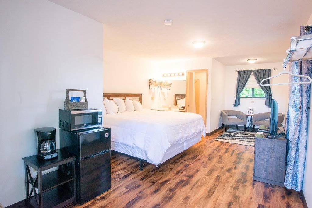 Timber Pointe Resort Jamestown Eksteriør billede